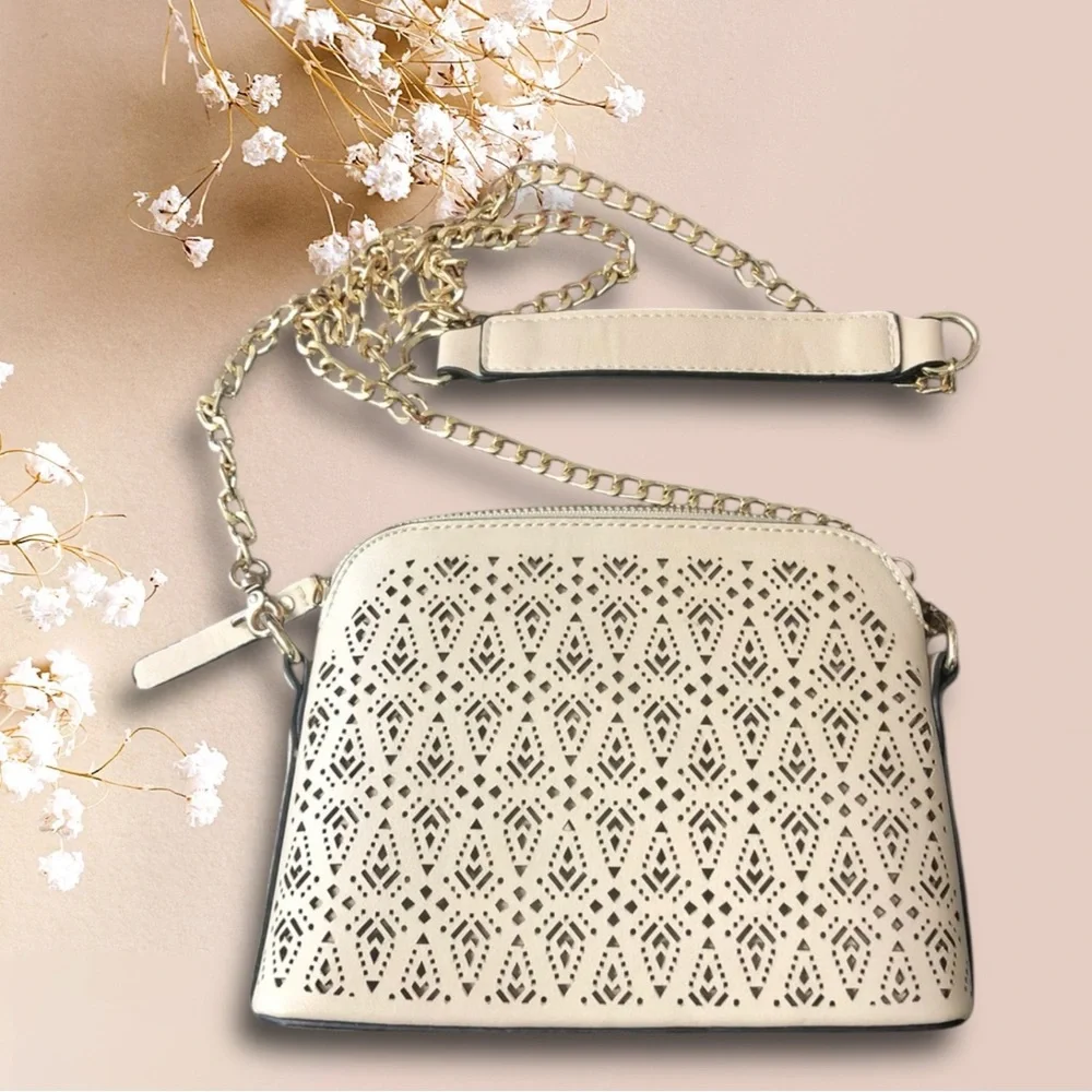 Francesca’s Collection Tan Cream Faux Leather Crossbody Purse w/50” Strap EUC